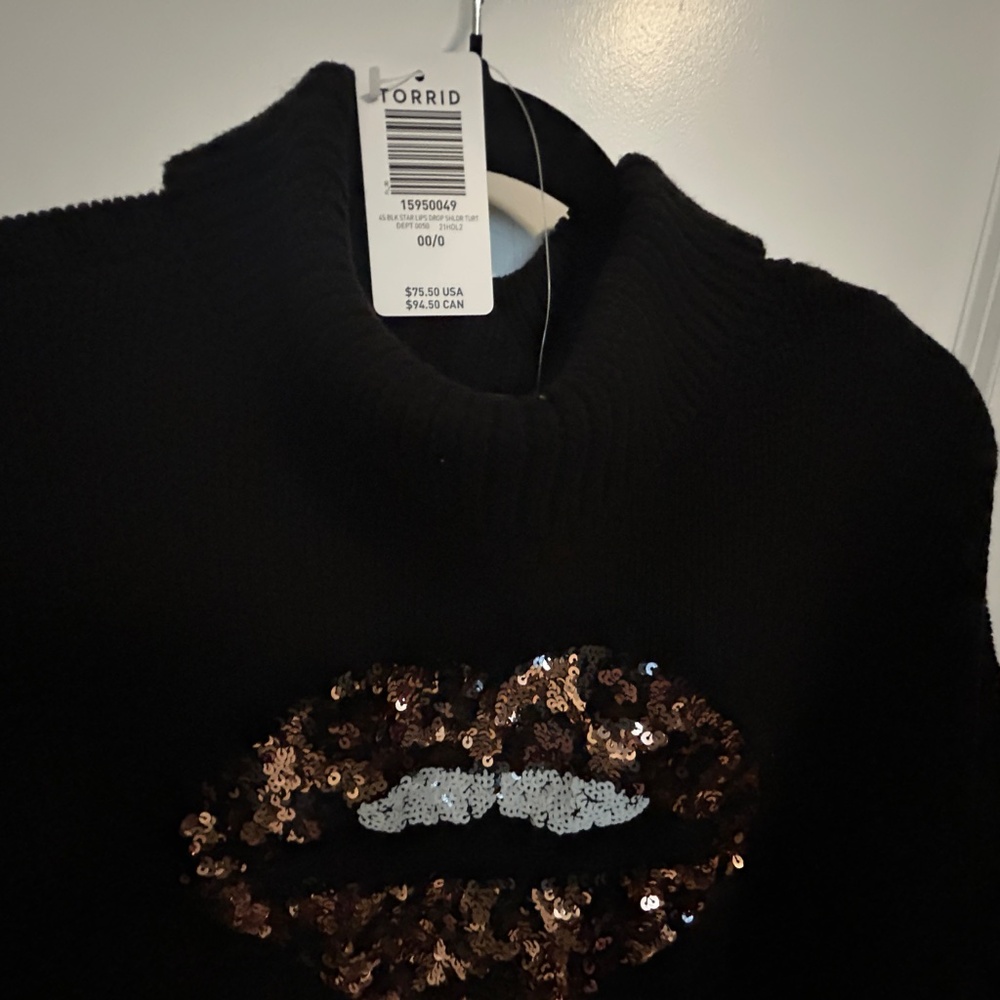 Sweaters - Picture 2 of 3